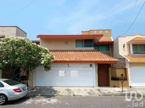 NEX-109486 - Casa en Venta, con 4 recamaras, con 4 baños, con 450 m2 de construcción en Costa de Oro, CP 94299, Veracruz de Ignacio de la Llave.