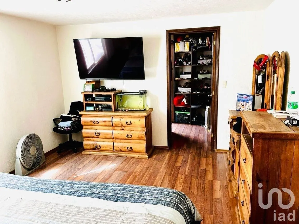 Casa en Venta en Jardines Bellavista, Tlalnepantla de Baz, Estado De México | NEX-232244 | iad México | Foto 7 de 12