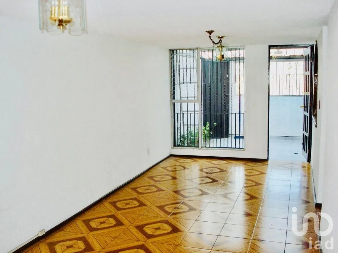 Casa en Renta en Lomas de Atizapán, Atizapán de Zaragoza, Estado De México | NEX-232245 | iad México | Foto 4 de 13