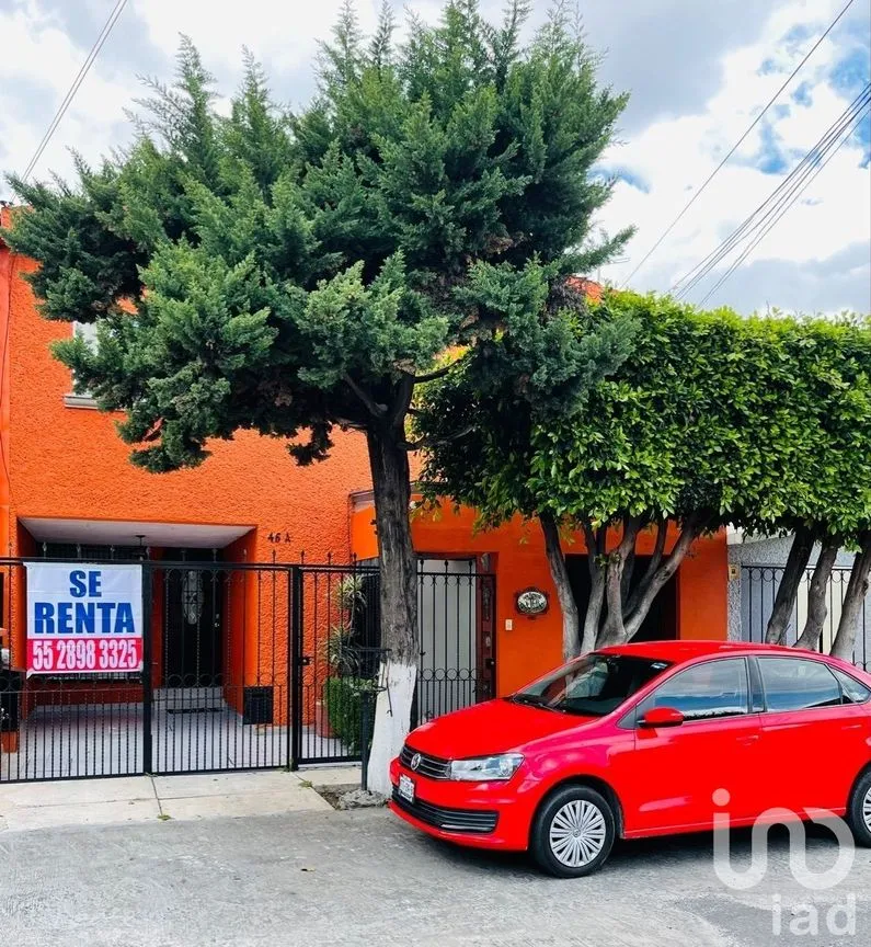 Casa en Renta en Lomas de Atizapán, Atizapán de Zaragoza, Estado De México | NEX-232245 | iad México | Foto 1 de 13