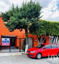 NEX-232245 - Casa en Renta, con 3 recamaras, con 1 baño en Lomas de Atizapán, CP 52977, Estado De México.