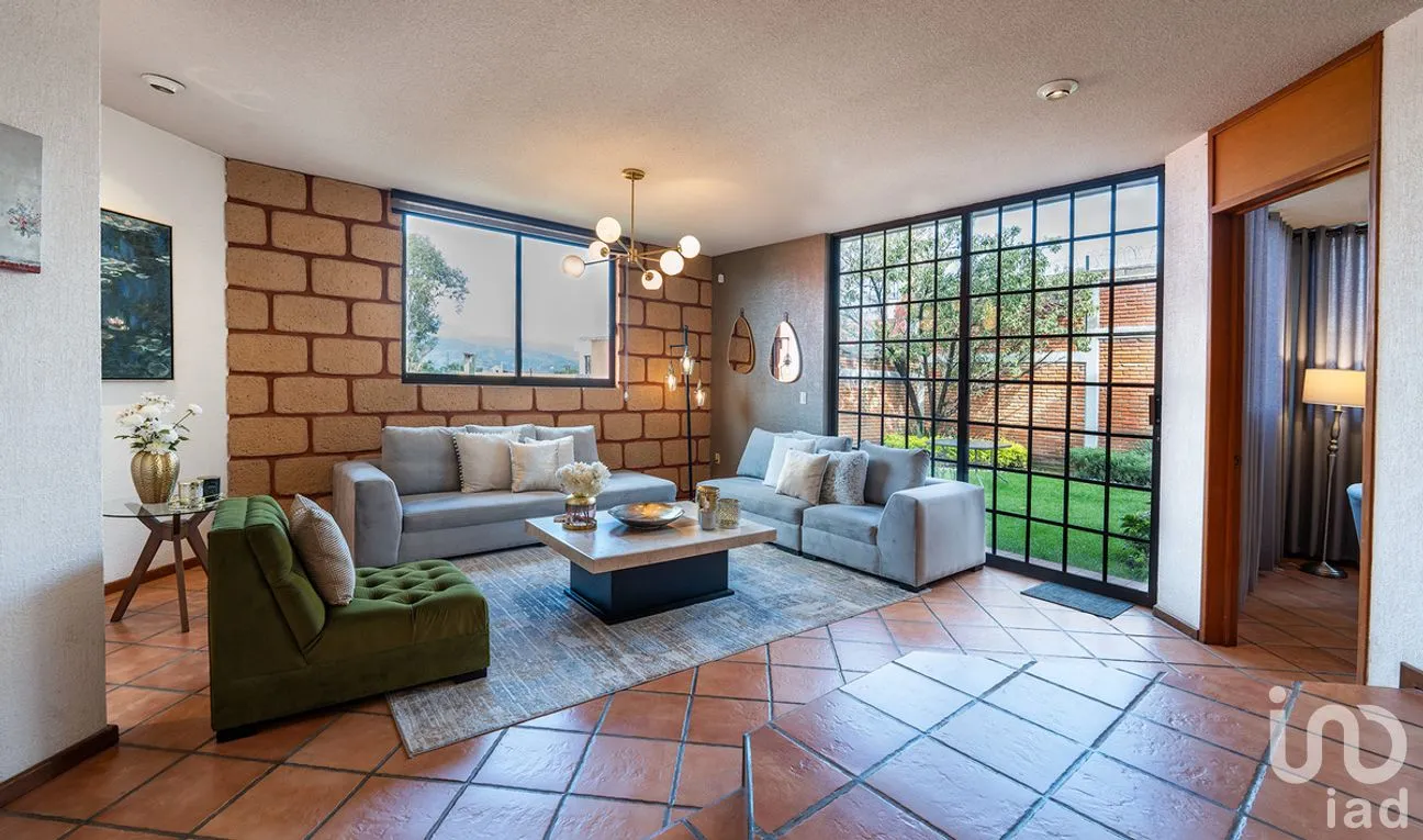 Casa en Venta en Paseos del Bosque, Naucalpan de Juárez, Estado de México | NEX-269703 | iad México | Foto 1 de 11