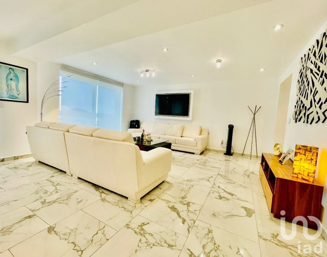 Departamento en Venta en Lomas Verdes 6a Sección, Naucalpan de Juárez, Estado de México | NEX-270465 | iad México | Foto 3 de 40