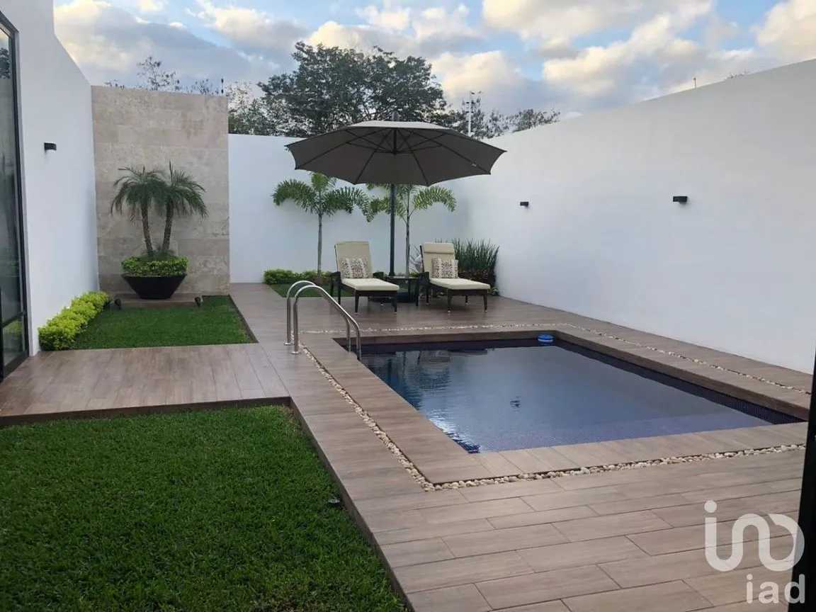 Casa en Renta en Temozon Norte, Mérida, Yucatán | NEX-228905 | iad México | Foto 1 de 17