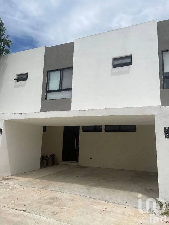 Casa en Venta en Cholul, Mérida, Yucatán | NEX-228908 | iad México | Foto 2 de 26
