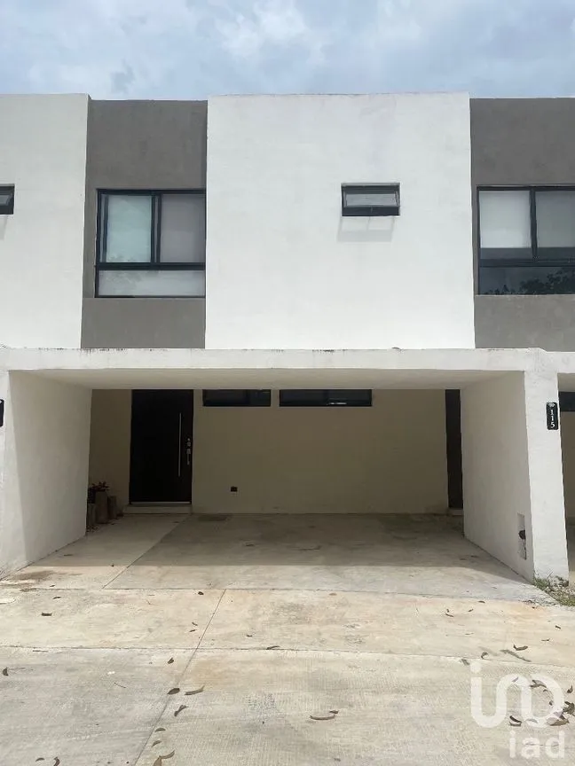 Casa en Venta en Cholul, Mérida, Yucatán | NEX-228908 | iad México | Foto 1 de 26