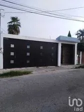 NEX-225174 - Casa en Venta, con 6 recamaras, con 6 baños, con 120 m2 de construcción.