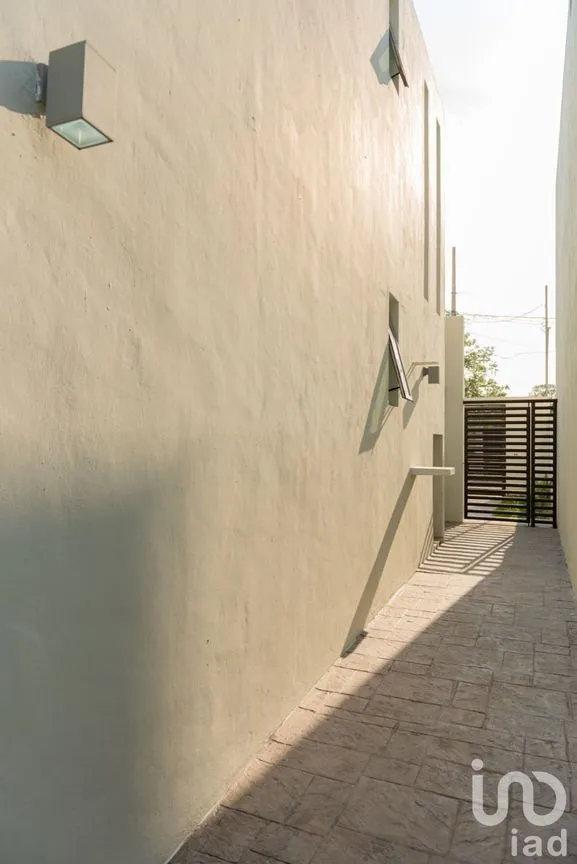 Casa en Venta en Leandro Valle, Mérida, Yucatán | NEX-228229 | iad México | Foto 30 de 31