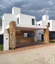 NEX-228387 - Casa en Venta, con 2 recamaras, con 2 baños, con 145 m2 de construcción.