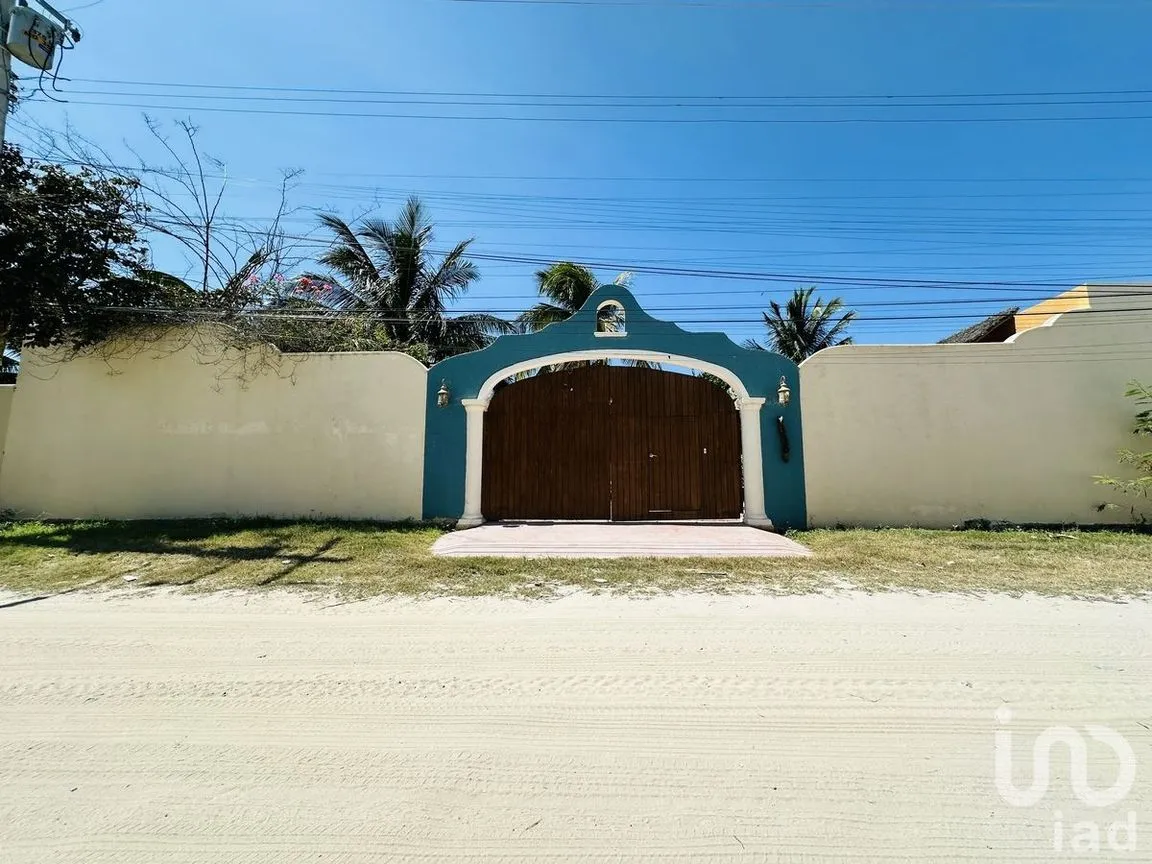 Casa en Venta en Chuburna Puerto, Progreso, Yucatán | NEX-229002 | iad México | Foto 2 de 21