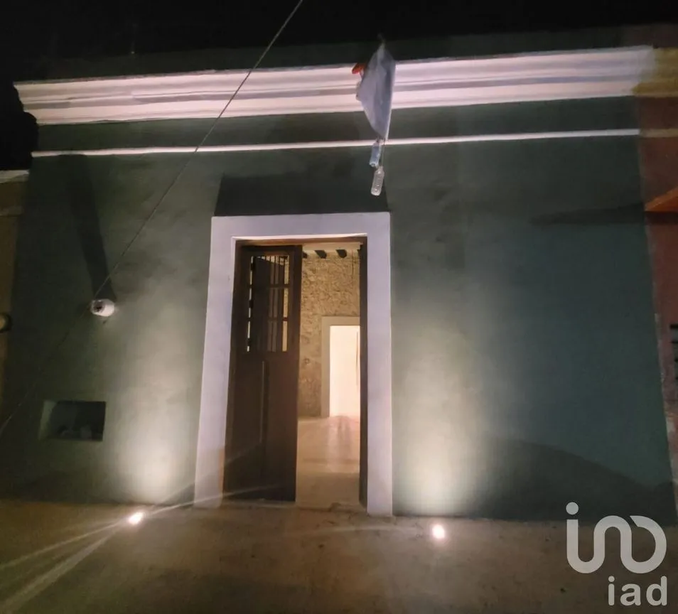Casa en Venta en Mérida Centro, Mérida, Yucatán | NEX-229342 | iad México | Foto 1 de 25