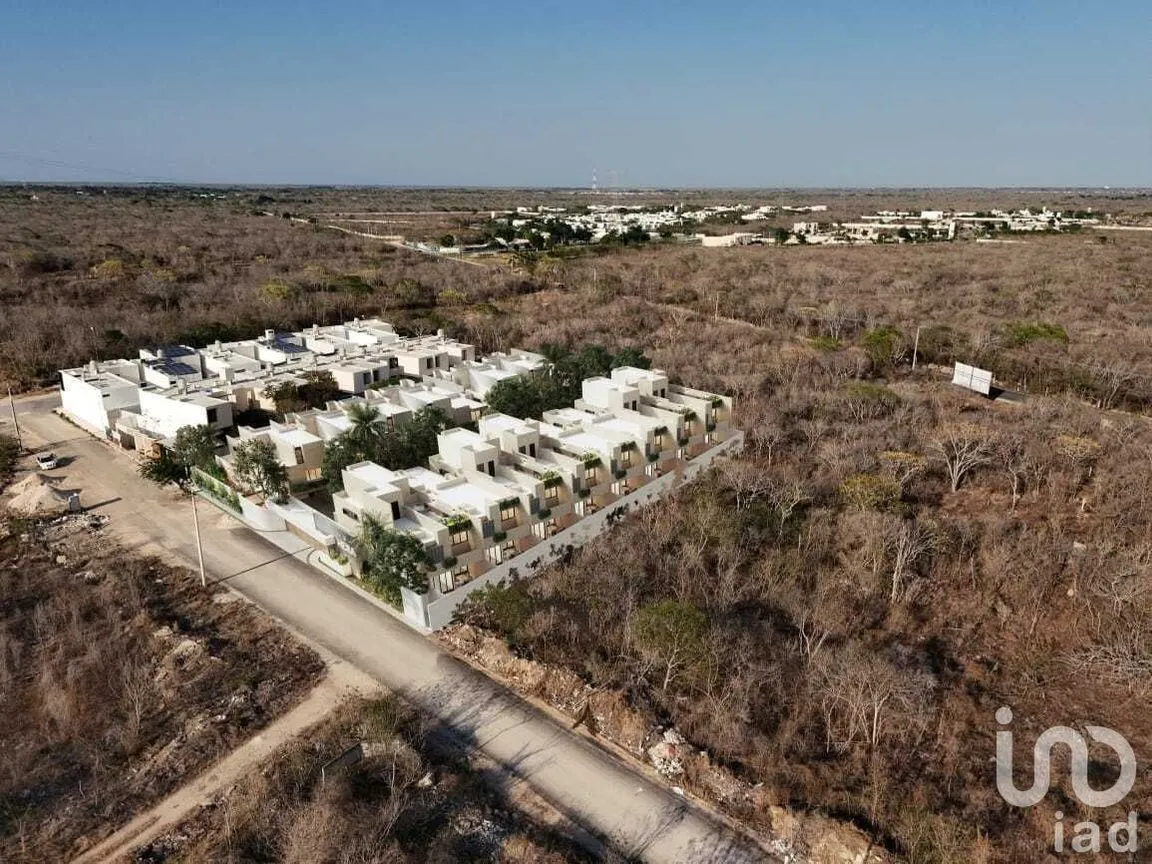 Casa en Venta en Temozon Norte, Mérida, Yucatán | NEX-229367 | iad México | Foto 3 de 17