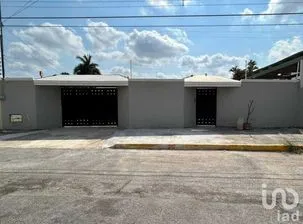 NEX-229854 - Casa en Renta, con 3 recamaras, con 1 baño, con 167 m2 de construcción.