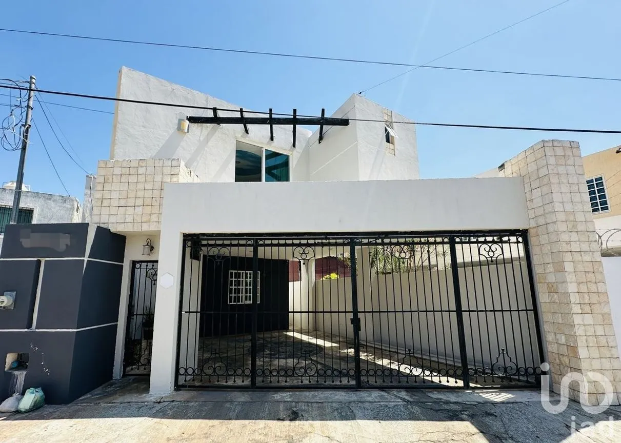 Casa en Venta en Jardines Del Norte, Mérida, Yucatán | NEX-229890 | iad México | Foto 1 de 17