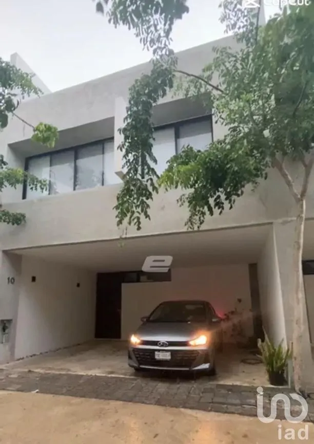 Casa en Venta en Benito Juárez Nte, Mérida, Yucatán | NEX-230406 | iad México | Foto 1 de 10