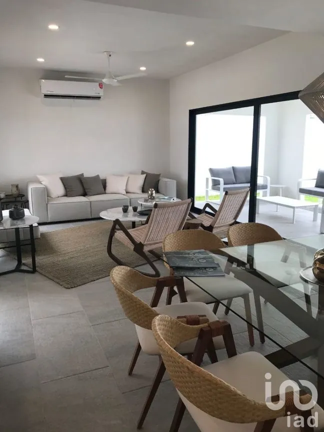 Casa en Venta en Cholul, Mérida, Yucatán | NEX-273757 | iad México | Foto 1 de 15