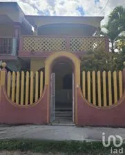 NEX-273789 - Casa en Venta, con 3 recamaras, con 2 baños en Chicxulub Puerto, CP 97330, Yucatán.