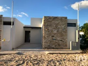 NEX-273873 - Casa en Venta, con 2 recamaras, con 2 baños, con 83.13 m2 de construcción en Chelem, CP 97336, Yucatán.