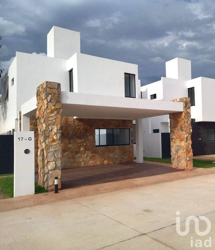 Casa en Venta en Conkal, Conkal, Yucatán | NEX-273876 | iad México | Foto 1 de 18