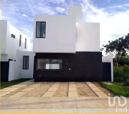 NEX-273878 - Casa en Venta, con 2 recamaras, con 1 baño, con 122 m2 de construcción.