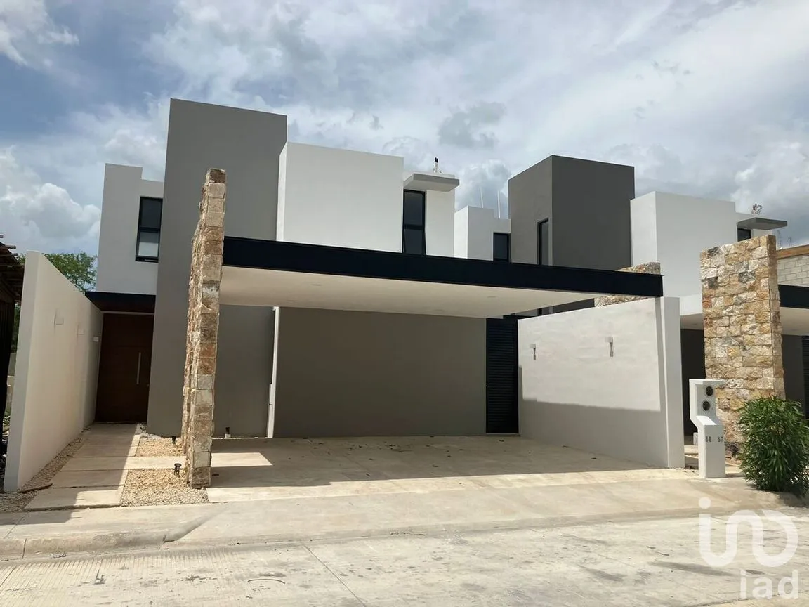 Casa en Venta en San Ignacio, Progreso, Yucatán | NEX-273930 | iad México | Foto 1 de 14