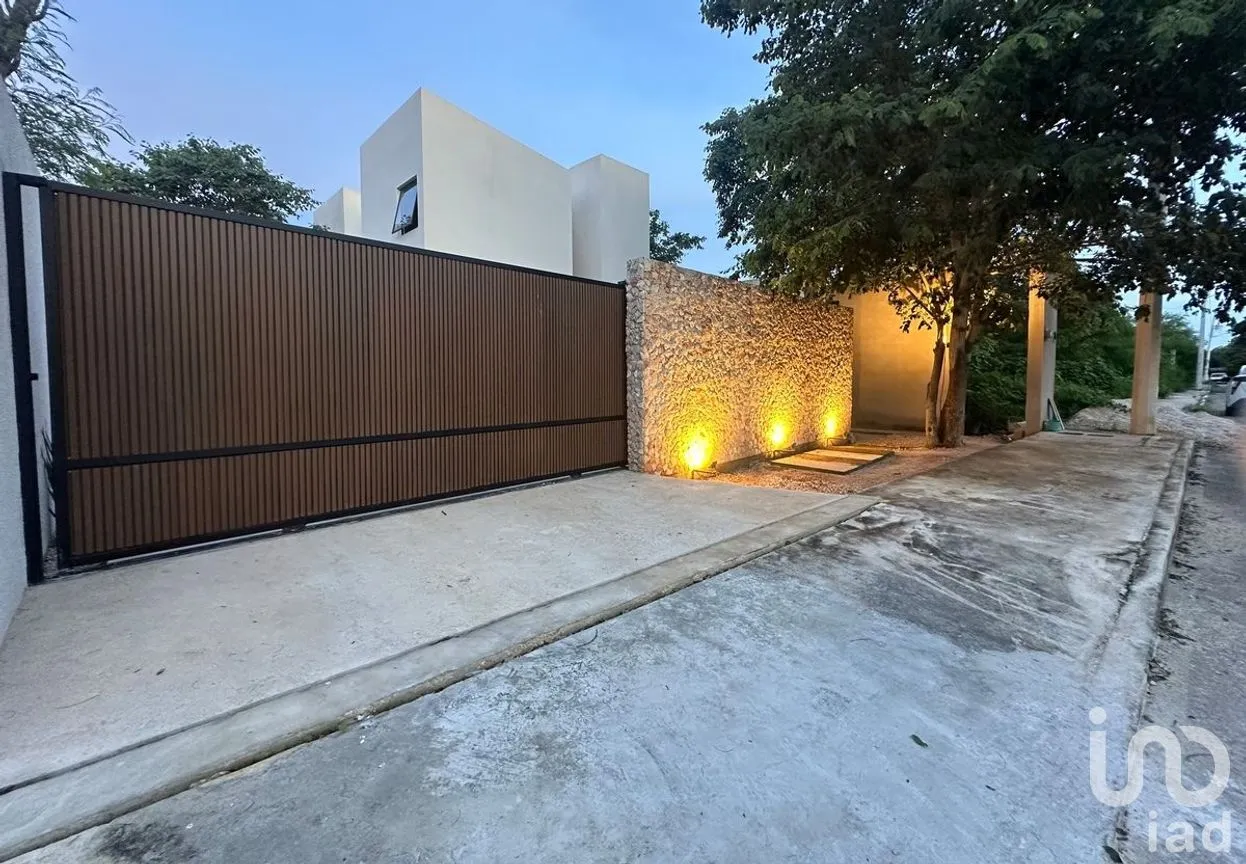 Casa en Venta en Villas de Tixcacal, Mérida, Yucatán | NEX-273961 | iad México | Foto 2 de 21