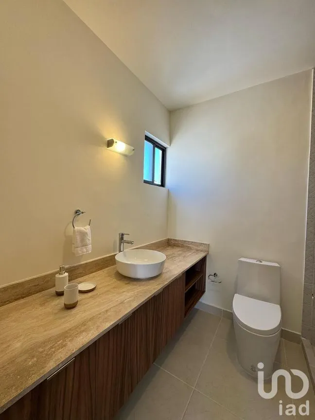 Casa en Venta en Leandro Valle, Mérida, Yucatán | NEX-273997 | iad México | Foto 16 de 26