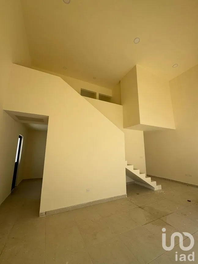 Casa en Venta en Leandro Valle, Mérida, Yucatán | NEX-274003 | iad México | Foto 3 de 20