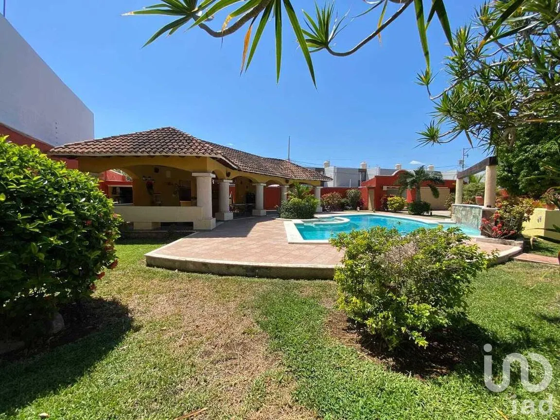 Casa en Venta en Santa Rita Cholul, Mérida, Yucatán | NEX-274046 | iad México | Foto 3 de 28