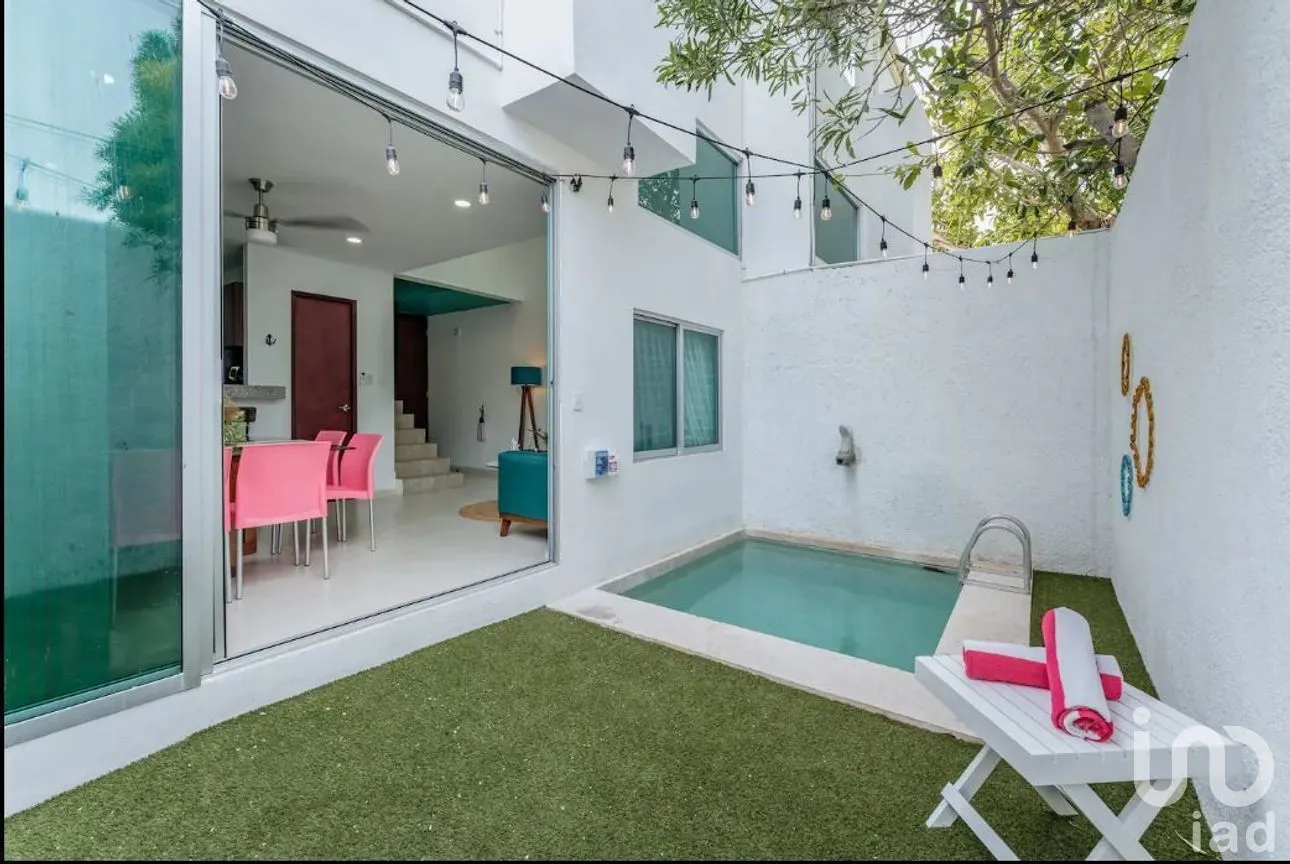 Casa en Venta en Chicxulub Puerto, Progreso, Yucatán | NEX-274057 | iad México | Foto 1 de 23