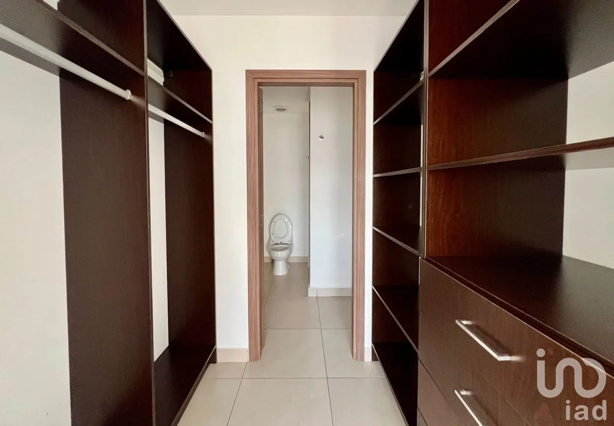 Departamento en Renta en Vía Montejo, Mérida, Yucatán | NEX-274077 | iad México | Foto 7 de 10