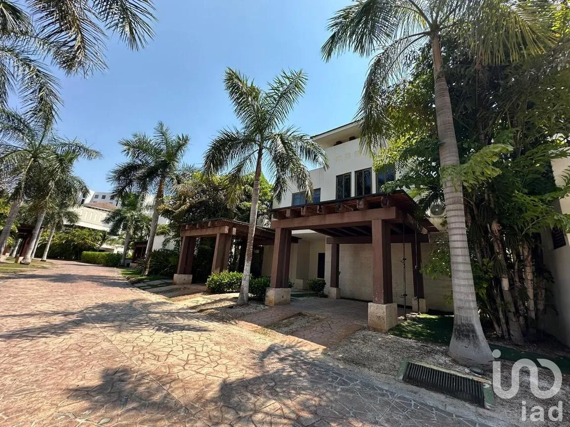 Casa en Venta en Yucatán Country Club, Mérida, Yucatán | NEX-274116 | iad México | Foto 2 de 26