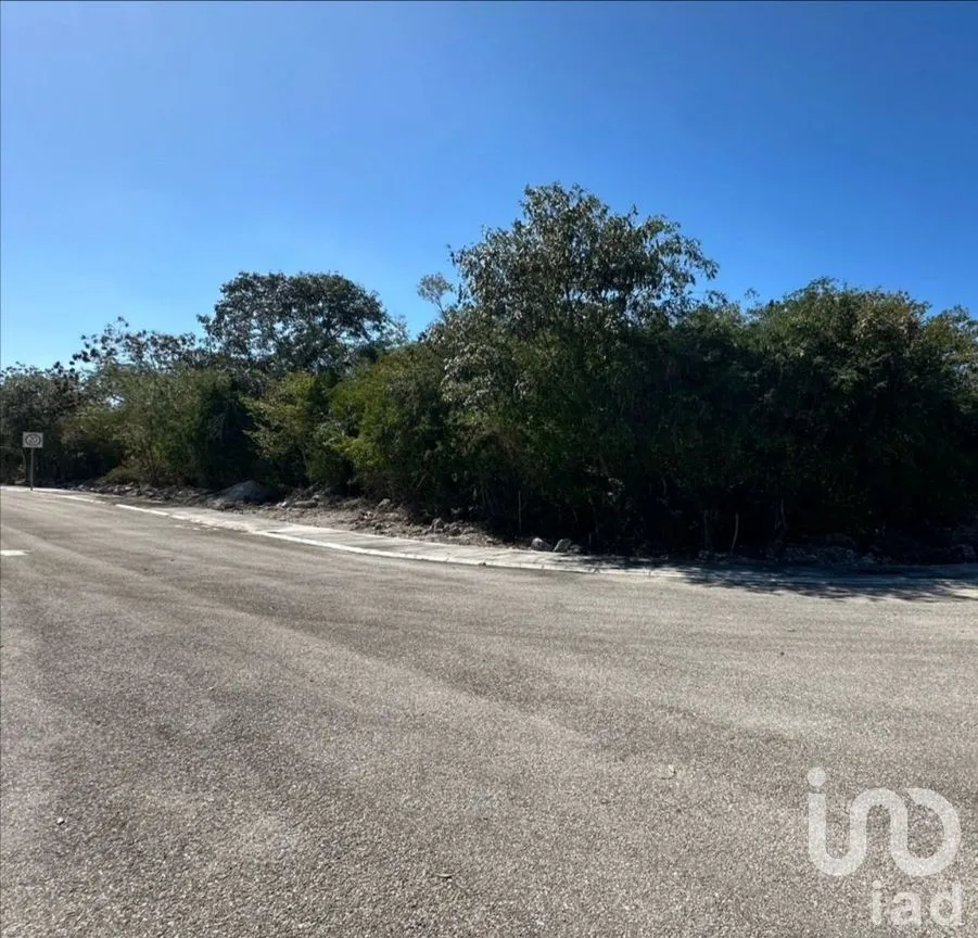 Terreno en Venta en Jardines de Rejoyada, Mérida, Yucatán | NEX-274983 | iad México | Foto 2 de 2