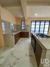 NEX-275488 - Casa en Venta, con 4 recamaras, con 4 baños, con 263.38 m2 de construcción en San Vicente Oriente, CP 97142, Yucatán.