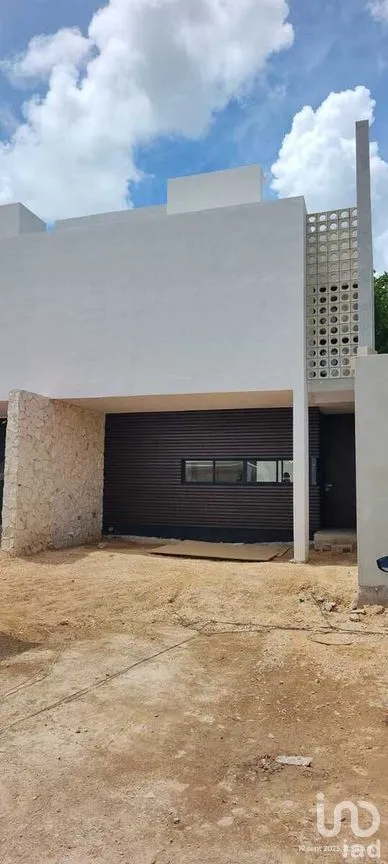 Casa en Venta en Cholul, Mérida, Yucatán | NEX-276298 | iad México | Foto 2 de 49