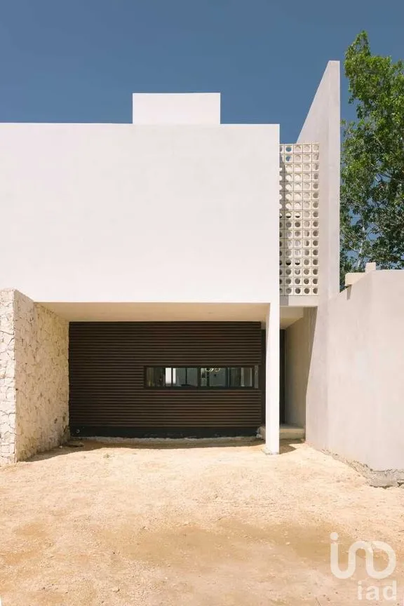 Casa en Venta en Cholul, Mérida, Yucatán | NEX-276298 | iad México | Foto 1 de 49