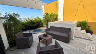 NEX-276835 - Casa en Venta, con 3 recamaras, con 4 baños, con 273 m2 de construcción en Montebello, CP 97113, Yucatán.