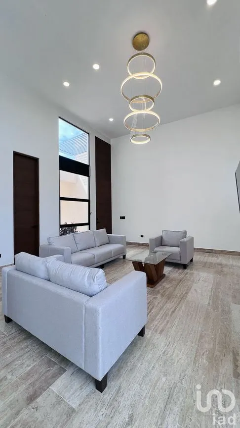 Casa en Venta en Xcanatún, Mérida, Yucatán | NEX-284247 | iad México | Foto 2 de 29