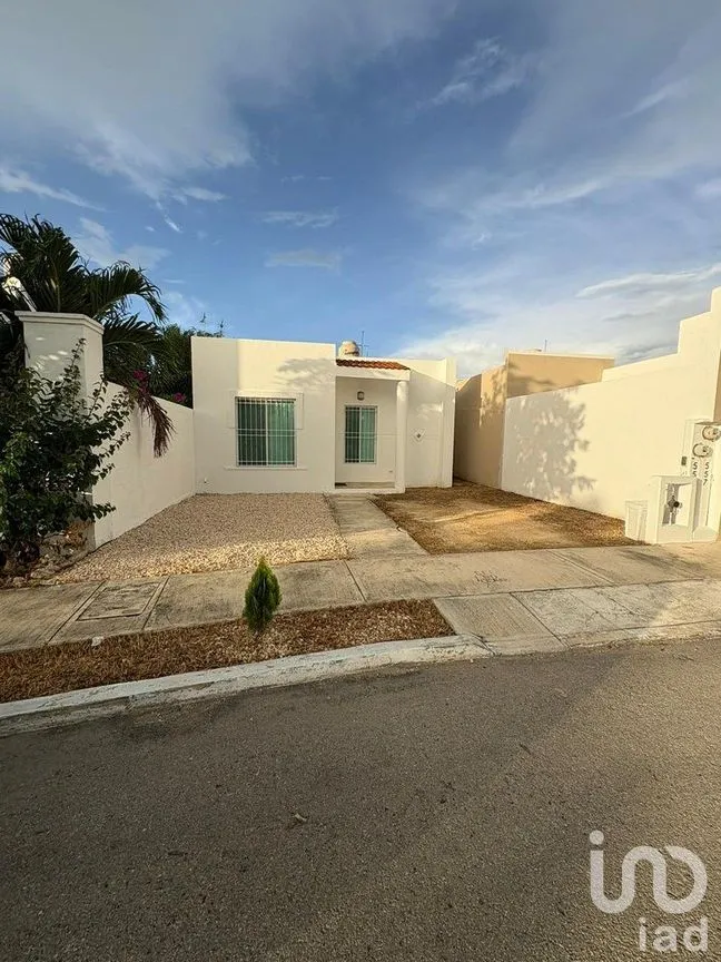 Casa en Venta en Caucel, Mérida, Yucatán | NEX-284422 | iad México | Foto 1 de 19