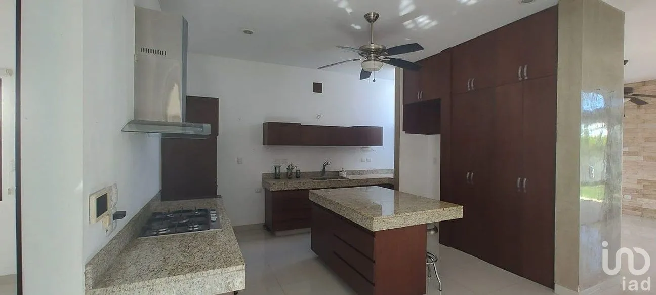 Casa en Venta en San Antonio Cinta, Mérida, Yucatán | NEX-290251 | iad México | Foto 11 de 29