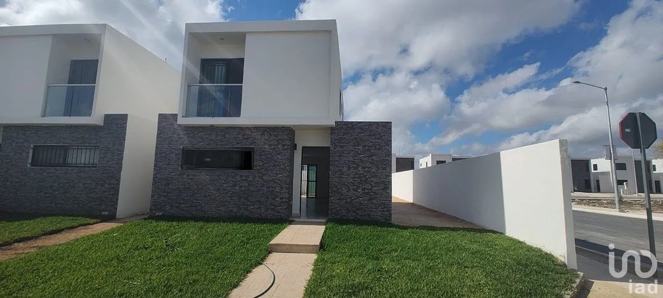 Casa en Renta en Las Américas, Mérida, Yucatán | NEX-291581 | iad México | Foto 1 de 13
