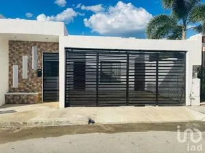 NEX-294680 - Casa en Renta, con 2 recamaras, con 1 baño en Las Américas, CP 97302, Yucatán.