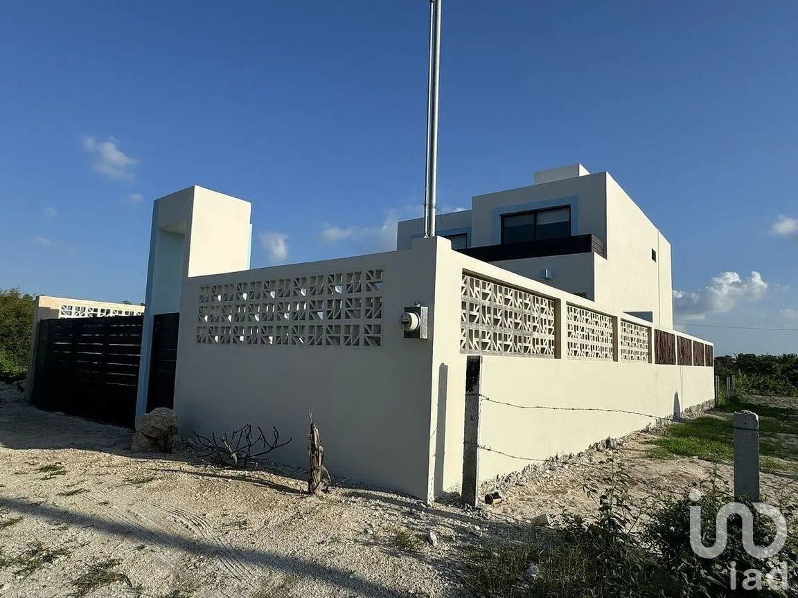 Casa en Venta en Chicxulub Puerto, Progreso, Yucatán | NEX-294684 | iad México | Foto 2 de 17