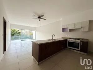 NEX-294687 - Departamento en Venta, con 3 recamaras, con 2 baños, con 125.55 m2 de construcción en Vía Montejo, CP 97204, Yucatán.