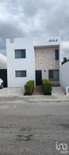 NEX-300470 - Casa en Venta, con 3 recamaras, con 3 baños.