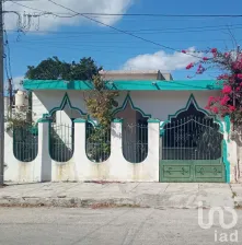 NEX-93372 - Casa en Venta, con 3 recamaras, con 3 baños, con 241 m2 de construcción en Mérida Centro, CP 97000, Yucatán.