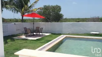 NEX-96303 - Casa en Venta, con 2 recamaras, con 2 baños, con 269 m2 de construcción.