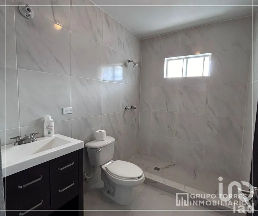 Casa en Venta en Valle Dorado, Ensenada, Baja California | NEX-232850 | iad México | Foto 17 de 17