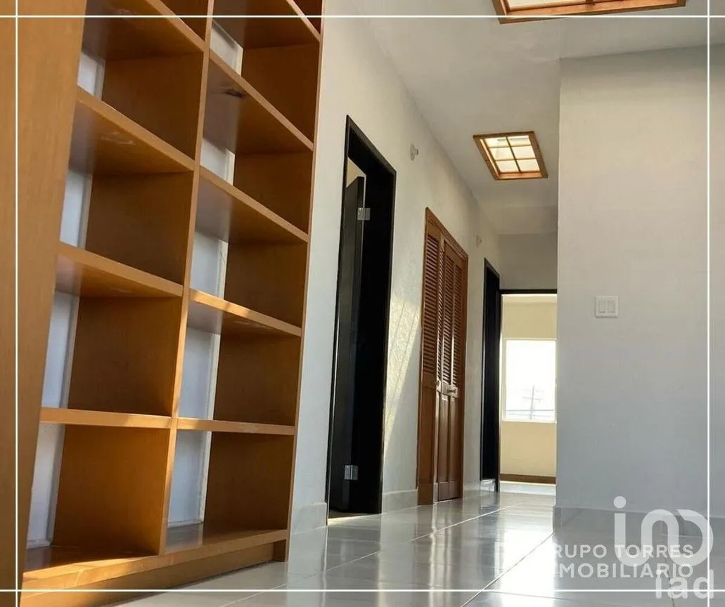 Casa en Venta en Valle Dorado, Ensenada, Baja California | NEX-232850 | iad México | Foto 6 de 17