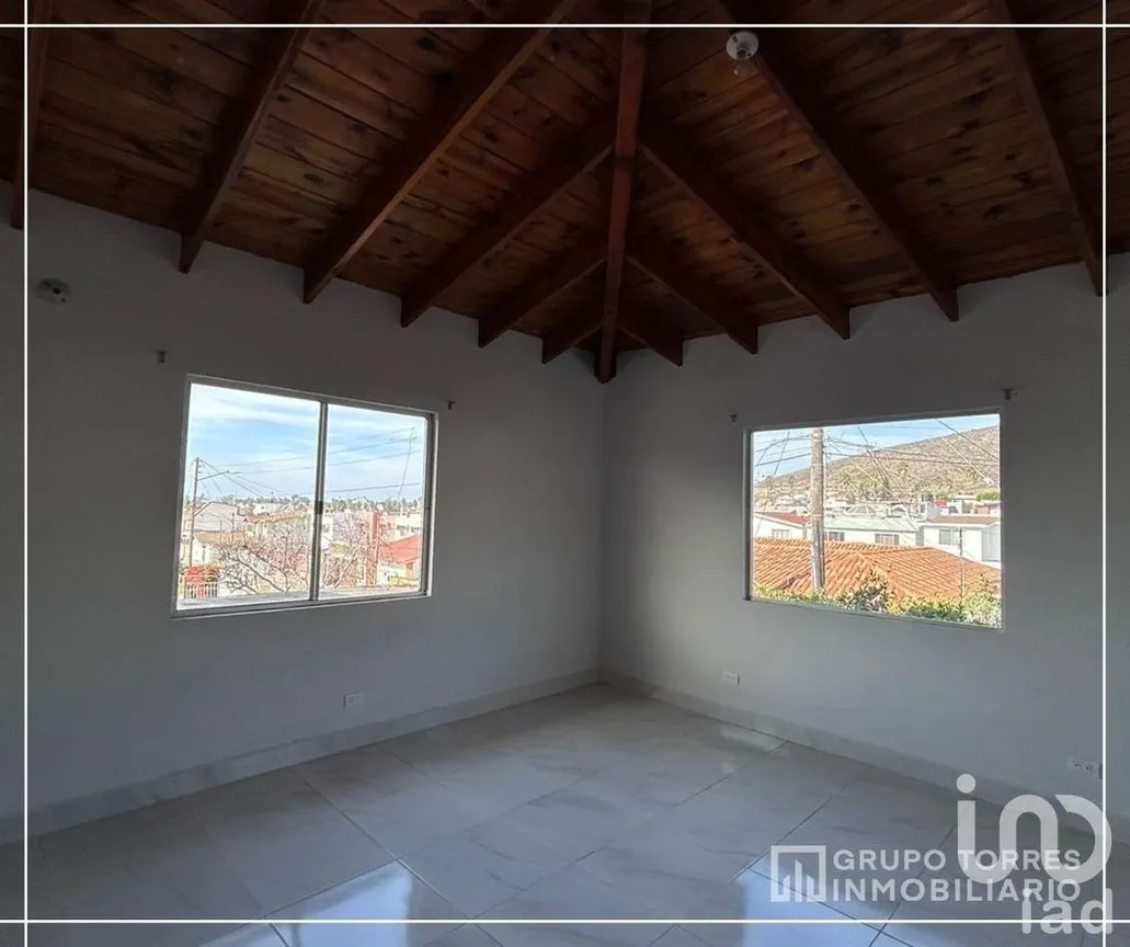 Casa en Venta en Valle Dorado, Ensenada, Baja California | NEX-232850 | iad México | Foto 10 de 17